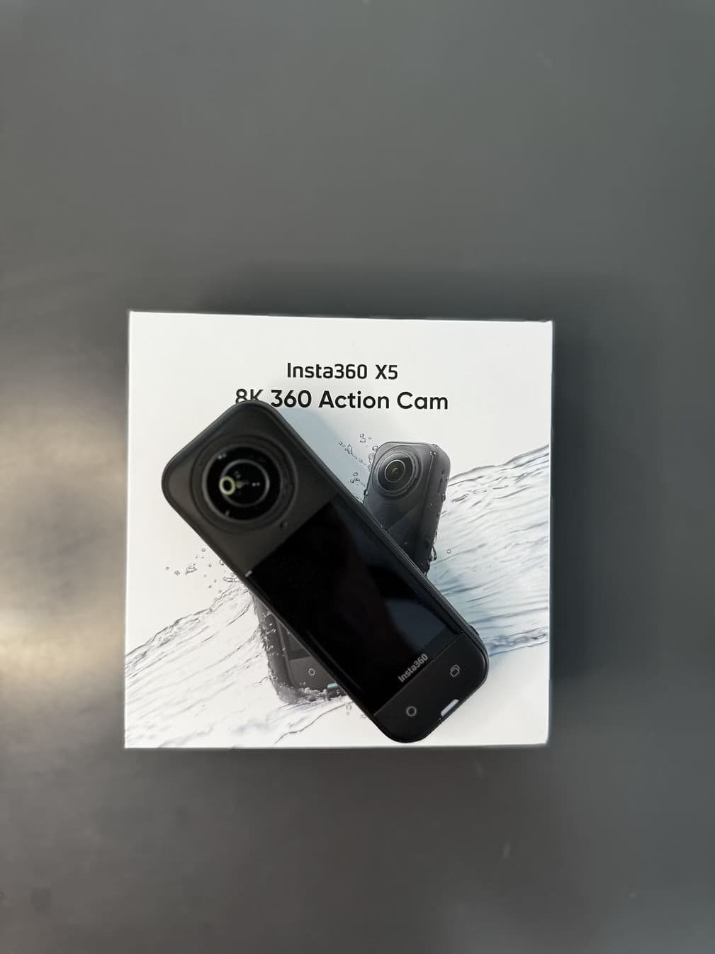 Insta360 X5 contro X4 e X3