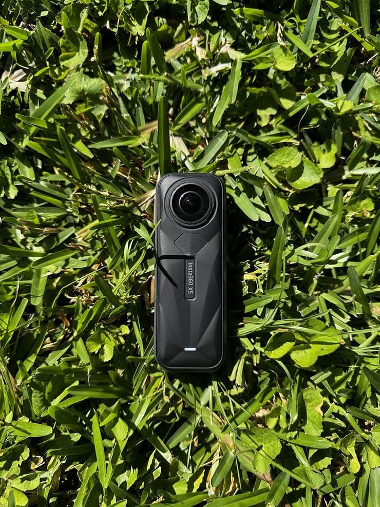 Insta360 X5