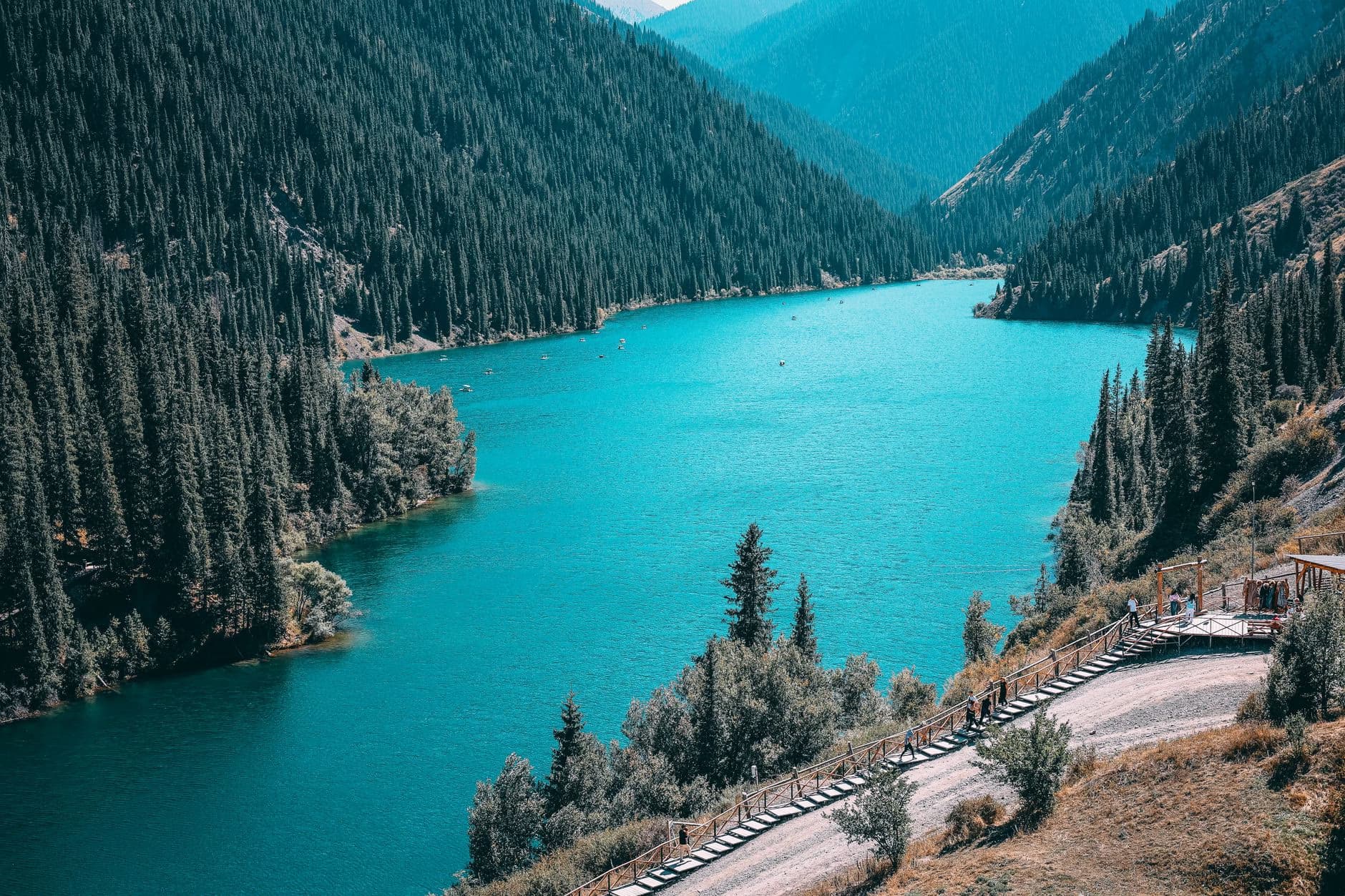 Kazakhstan — image de mise en avant Pexels pour un article sur la législation drone