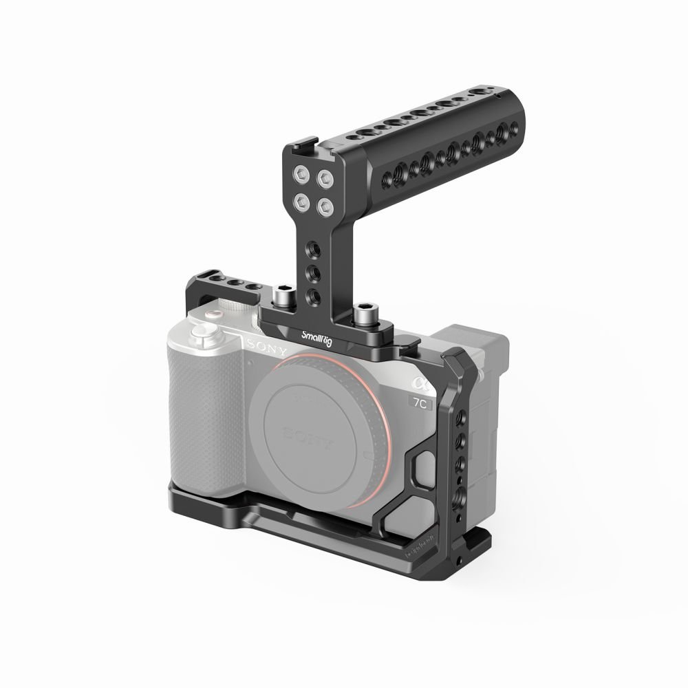 Sony A7C équipé du cage kit SmallRig 3783